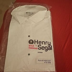 Henry Segal Womens Pleated Tuxedo shirt